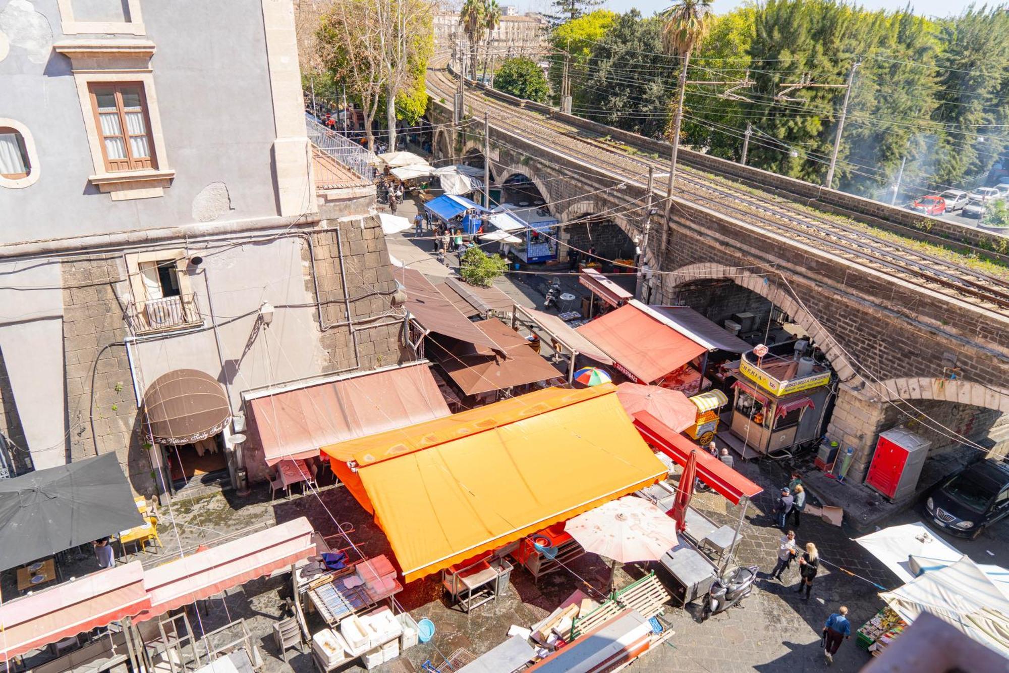 Sicily In Home Centro Catania Pescheria Luaran gambar